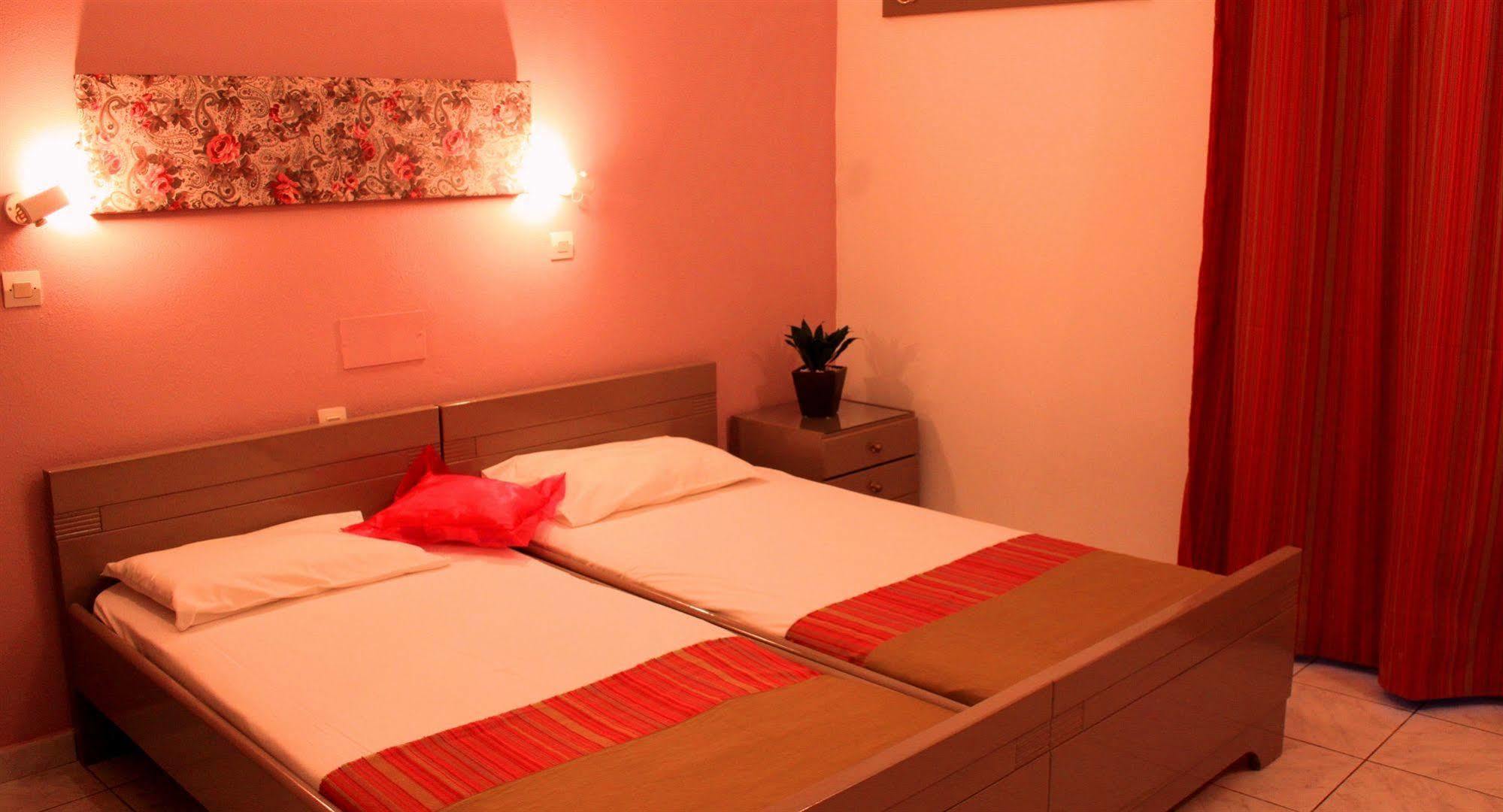 Silver Sun Studios & Apartments Malia Dış mekan fotoğraf